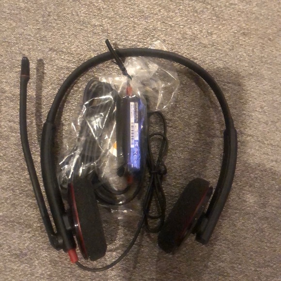 PLANTRONICS Blackwire C320-M - Picture 2 of 3